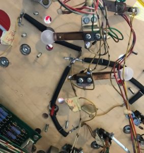 pop bumper wires lamp